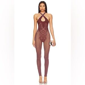 Poster girl- Daphne Jumpsuit in Old Money Brown